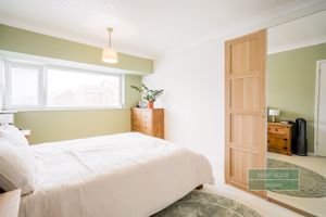 Photo 33- click for photo gallery